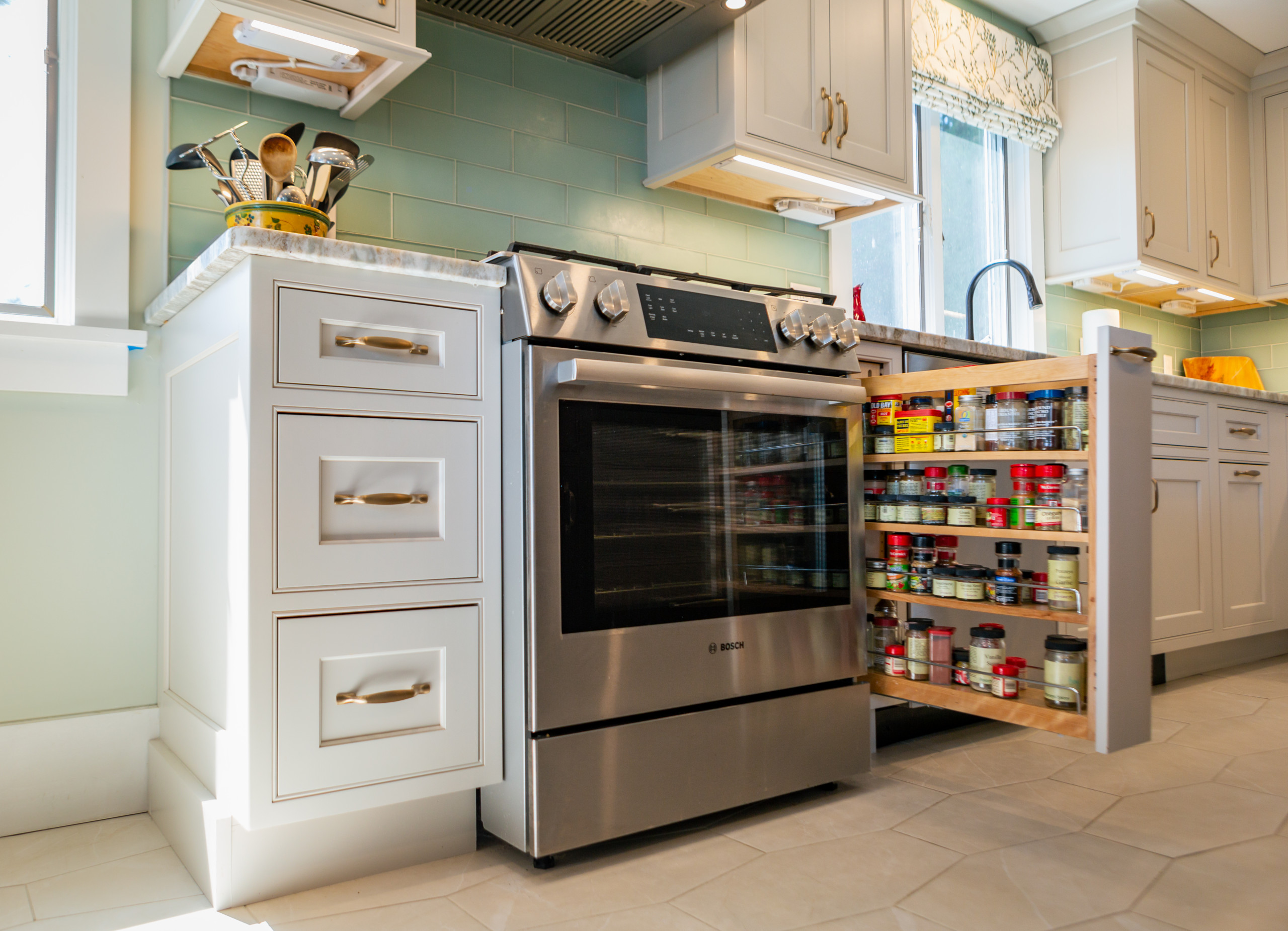 Plymouth Transitional Kitchen
