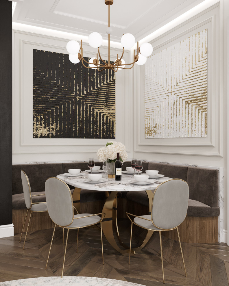 ЖК на Кировоградской улице, семейная пара и взрослый сын, квартира 120 кв.м.