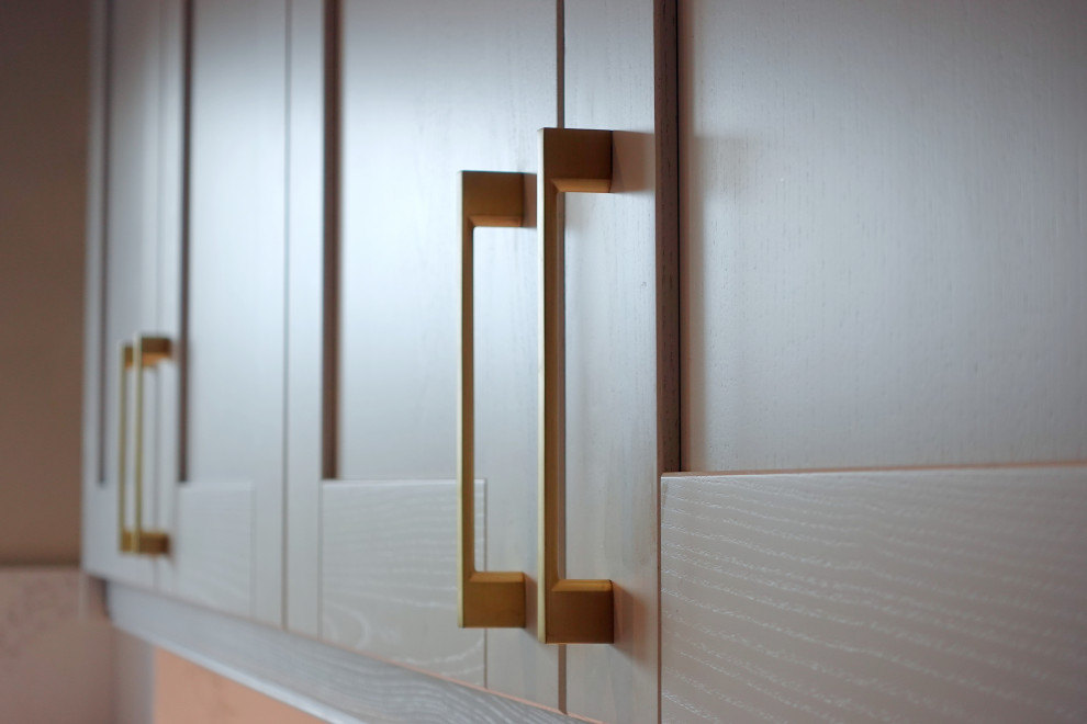 The Desford Kitchen - Colmar - RRP £27,500 - Luxe Price £21,000