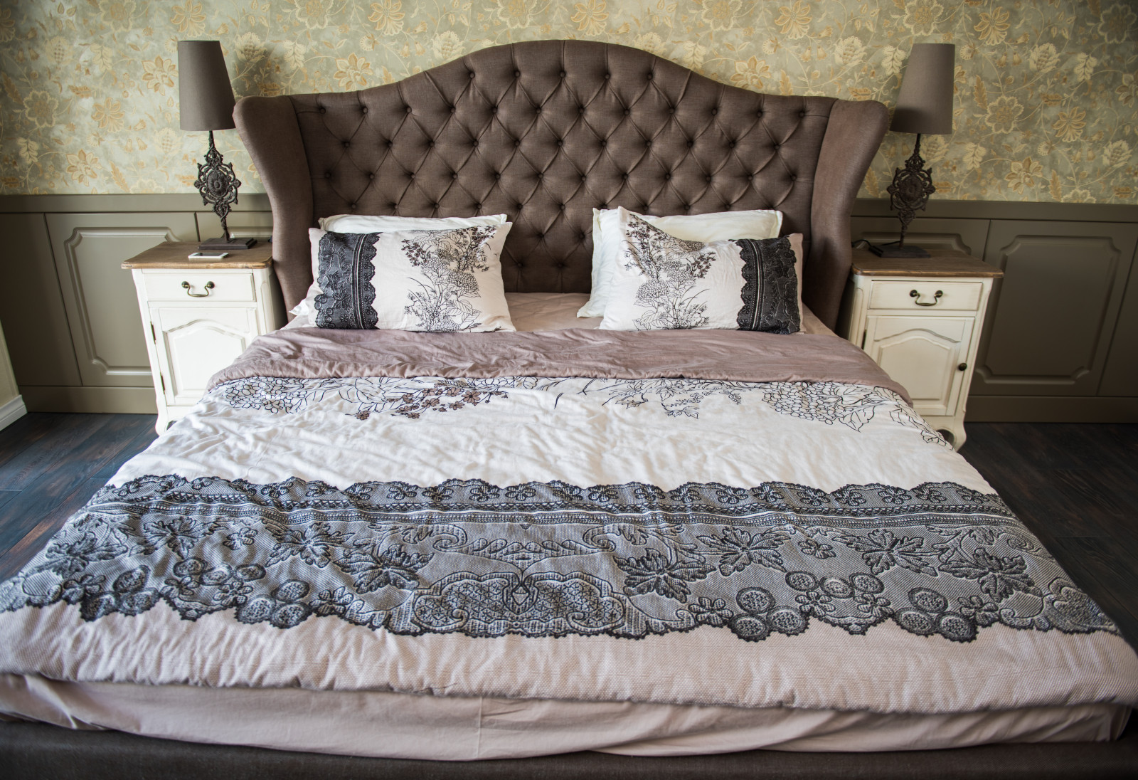 Винтажная квартира на Новочернушенском