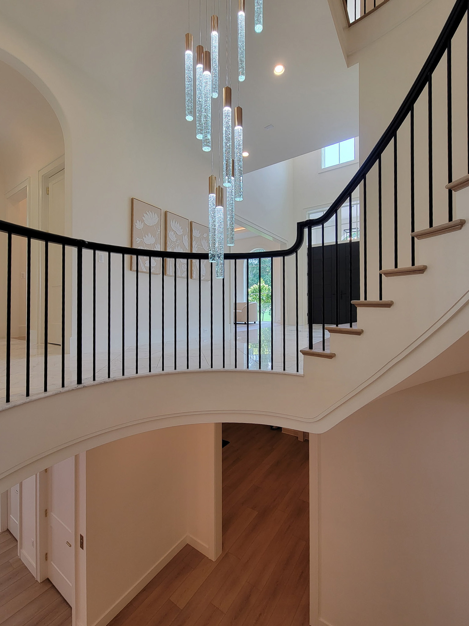 Project #158 | Contemporary Curved Staircase