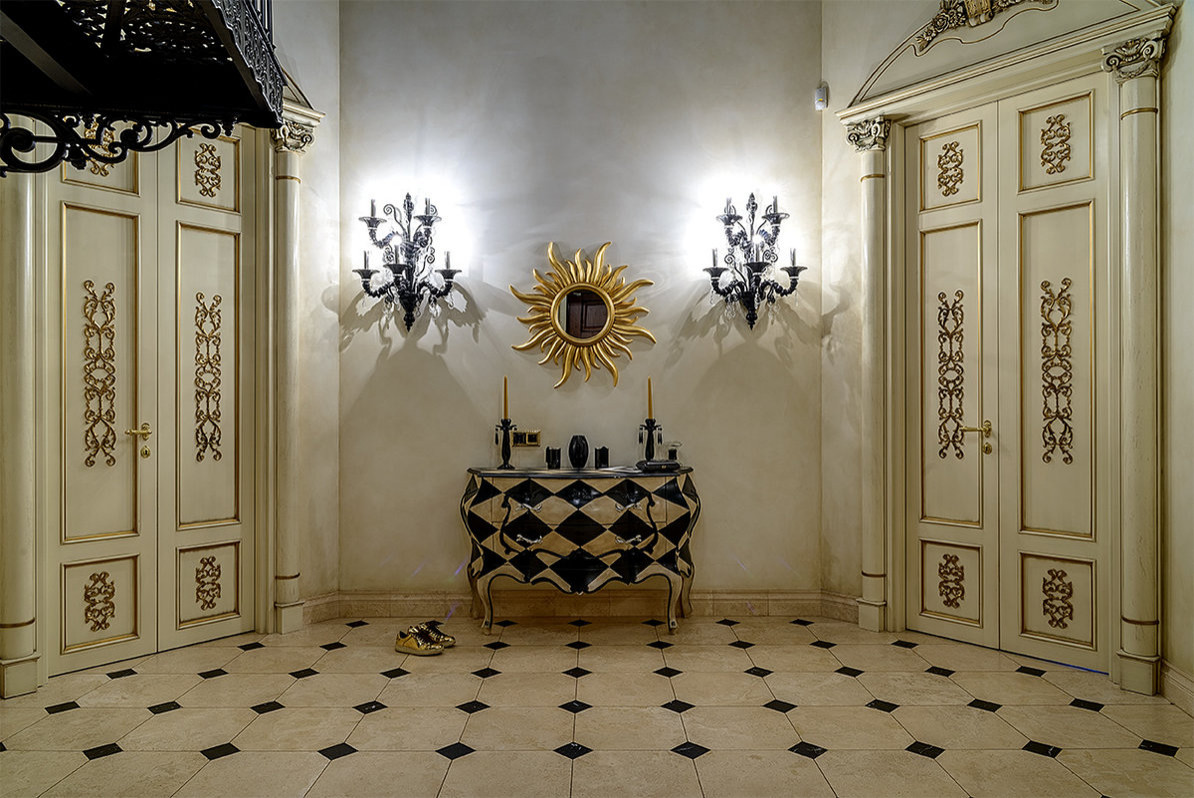 Изысканный классический интерьер дома