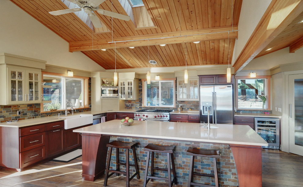 Kitchen - transitional kitchen idea