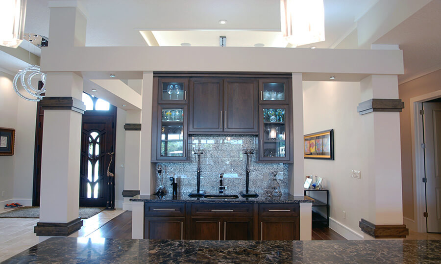Example of a transitional kitchen design in Orlando