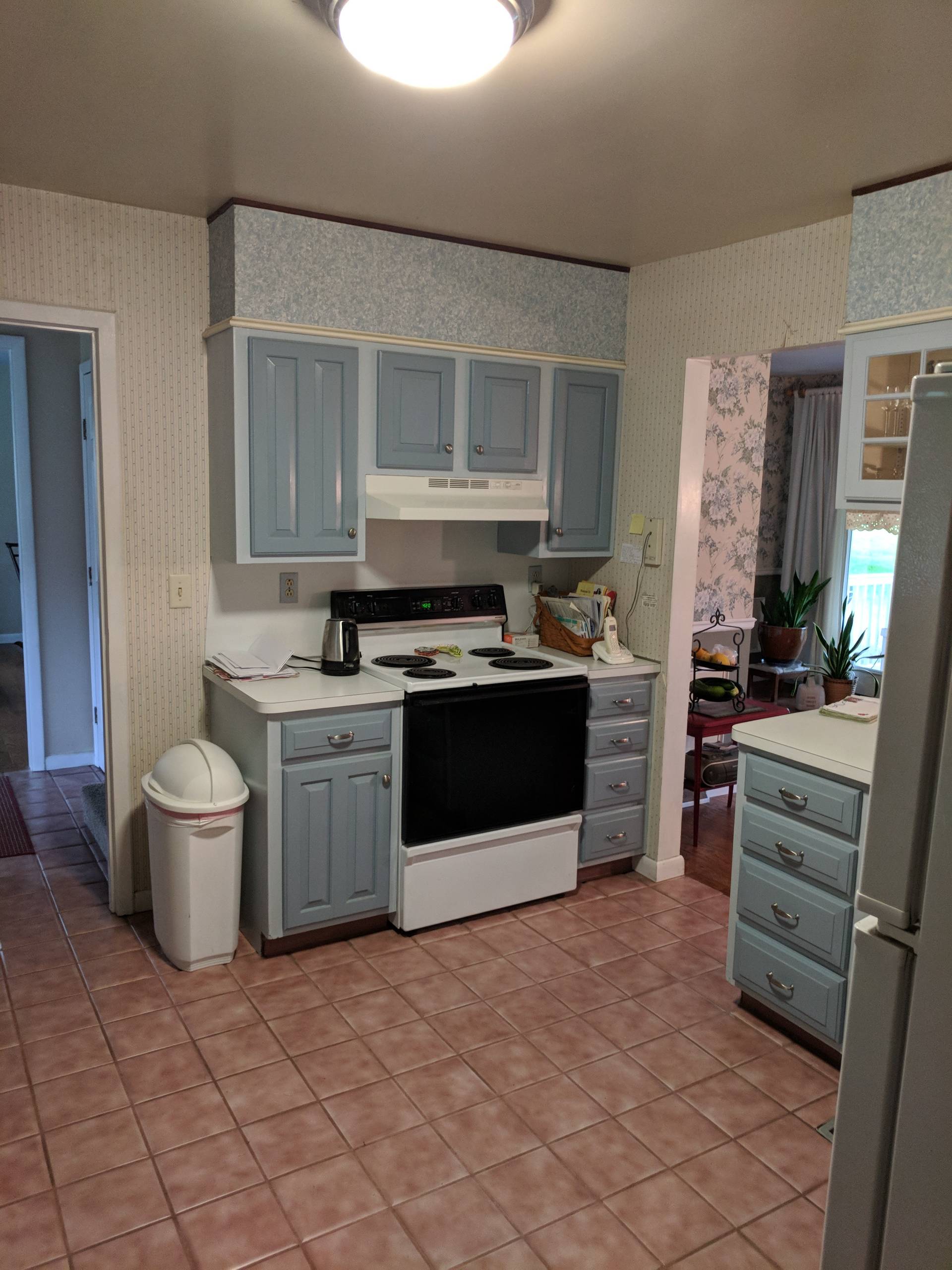 Mechanicsburg, PA Kitchen Remodel; Outdated and Cramped to Fresh and Functional