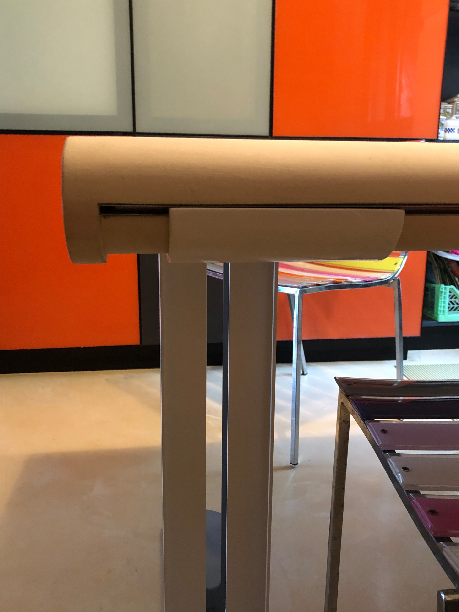 ROLL TABLE zona living