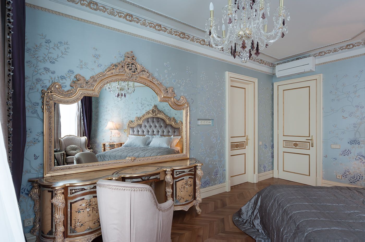 Люстры SCHONBEK