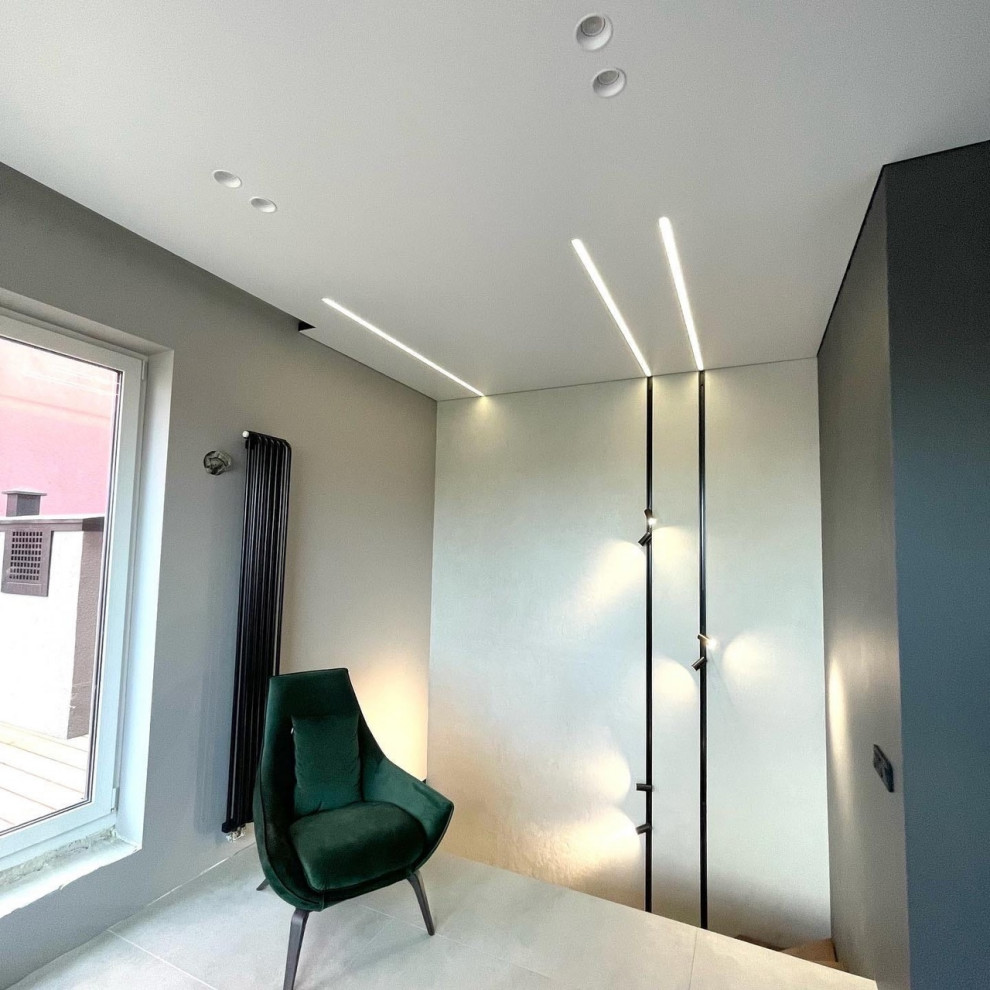 Теневые потолки и линейное освещение в ЖК Европейский берег