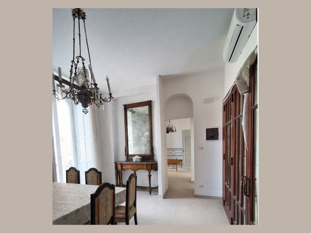 Restauro e nuova vita per una dimora storica dining-room