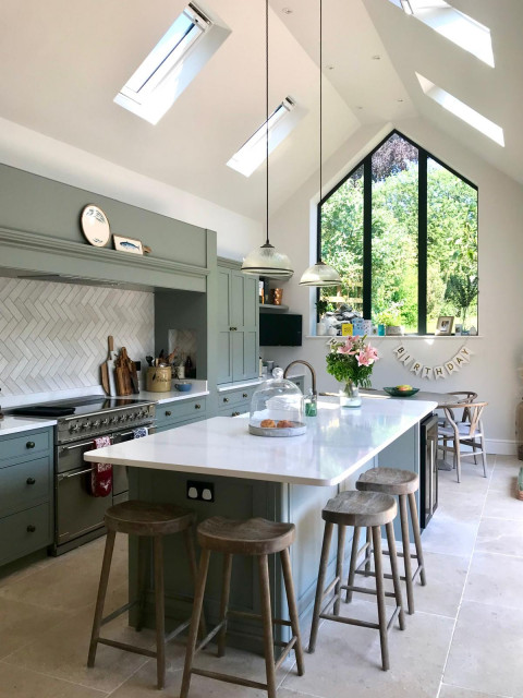 Well Street traditional-kitchen