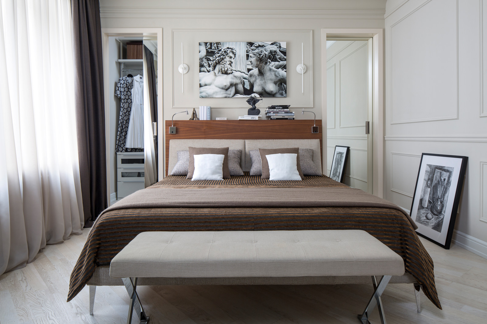 Античный минимализм - квартира на Арбате 85 м2