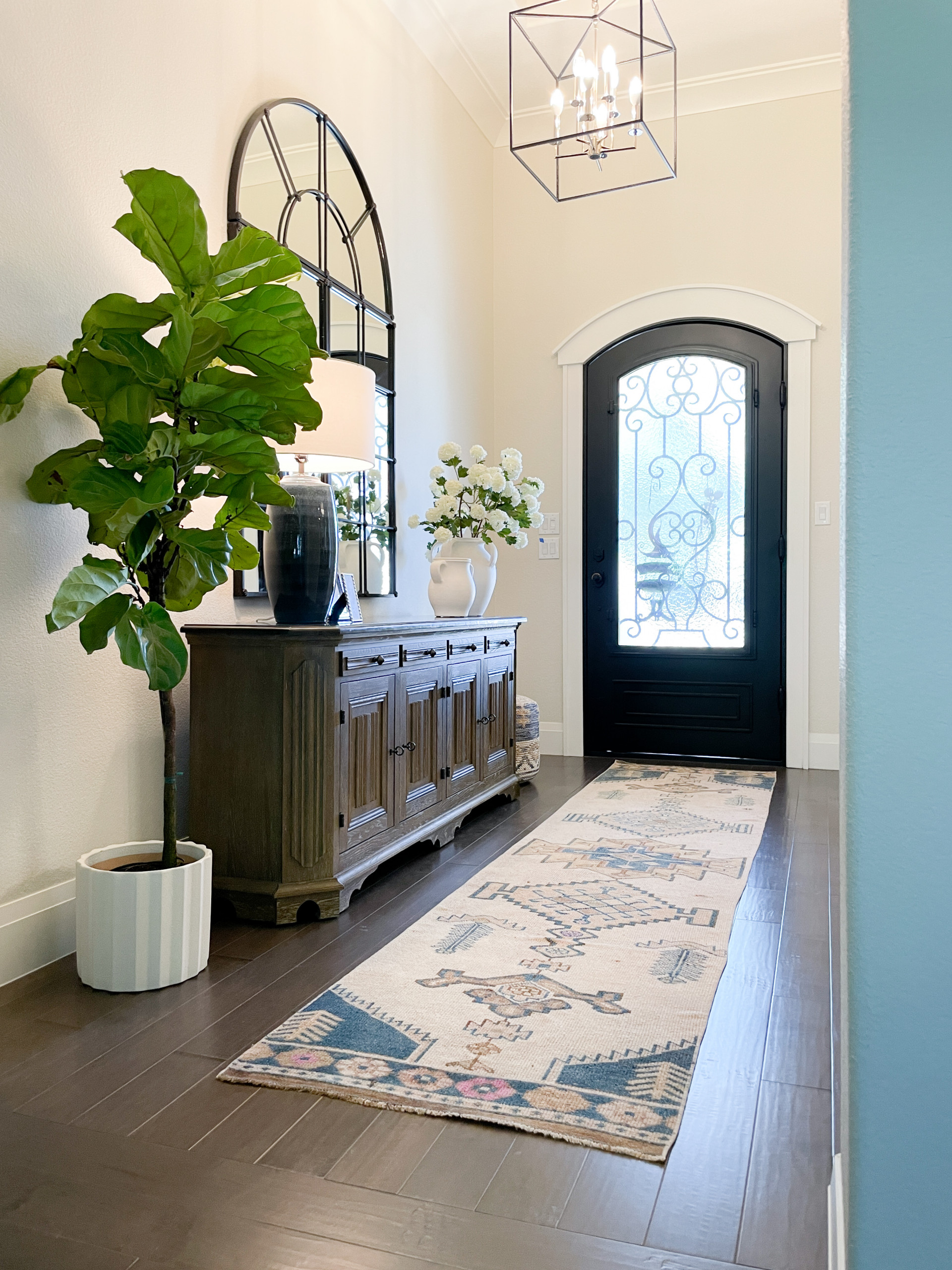 Lively Entryway