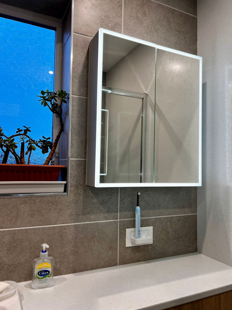 The Anstey Bathroom - RRP £15,000 - Luxe Price £12,500