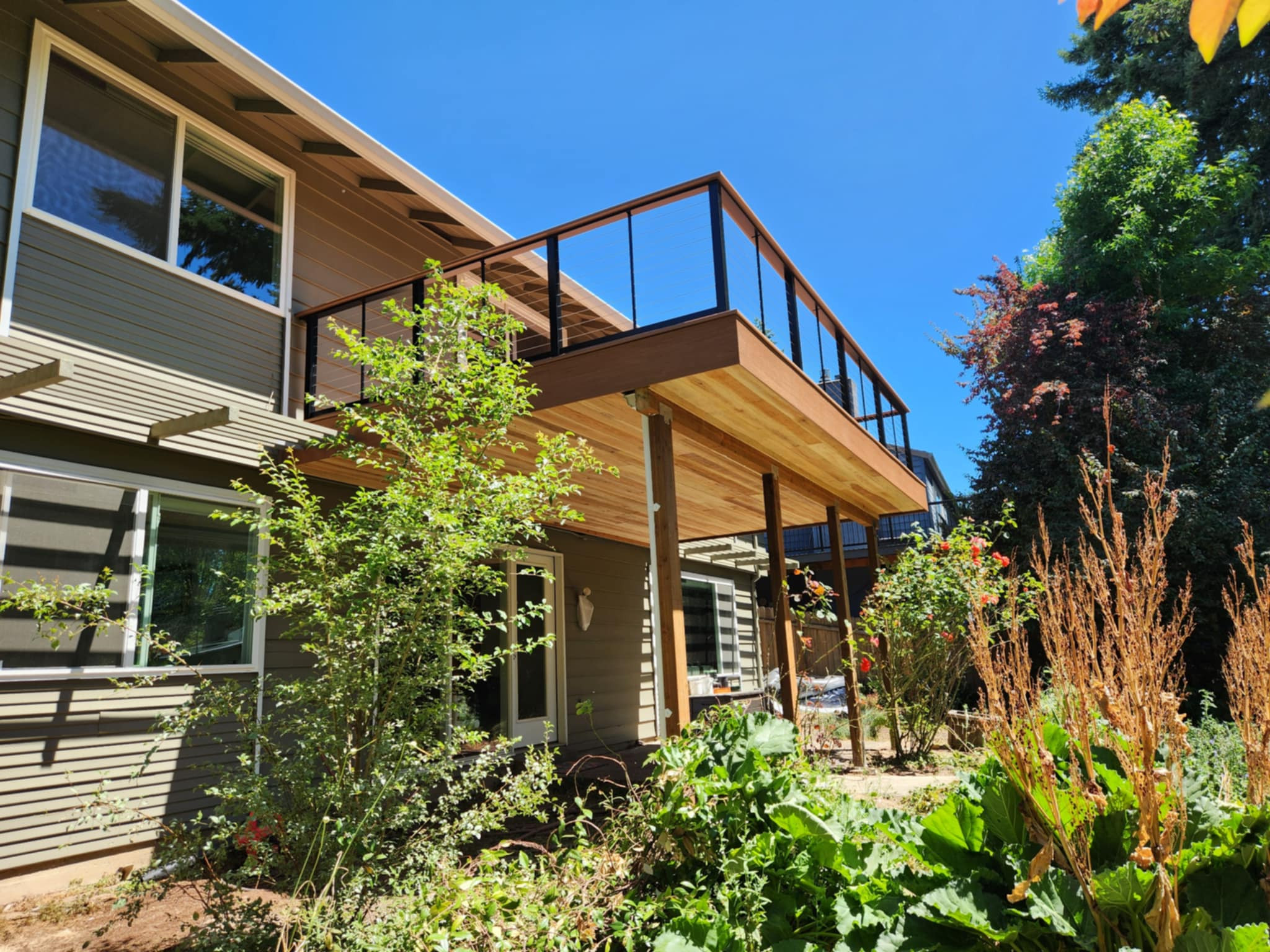 PVC Deck with cable railing and cocktail rail
