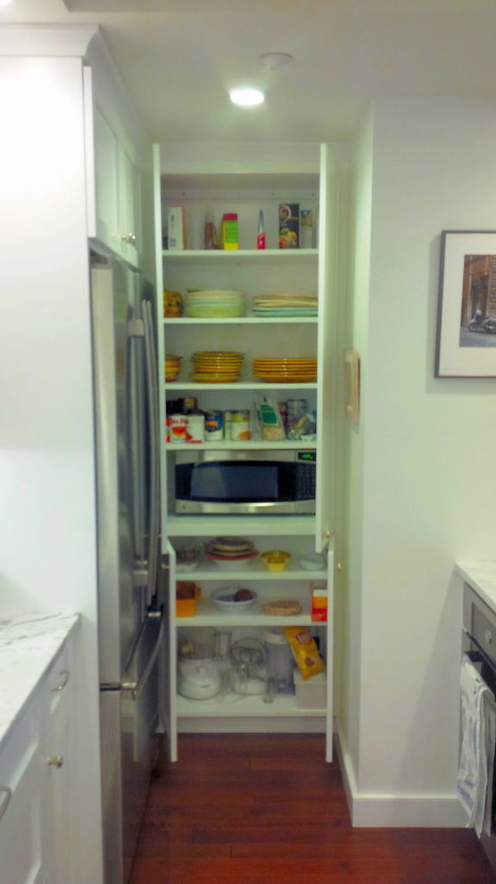 Inspiration for a transitional kitchen remodel in Providence