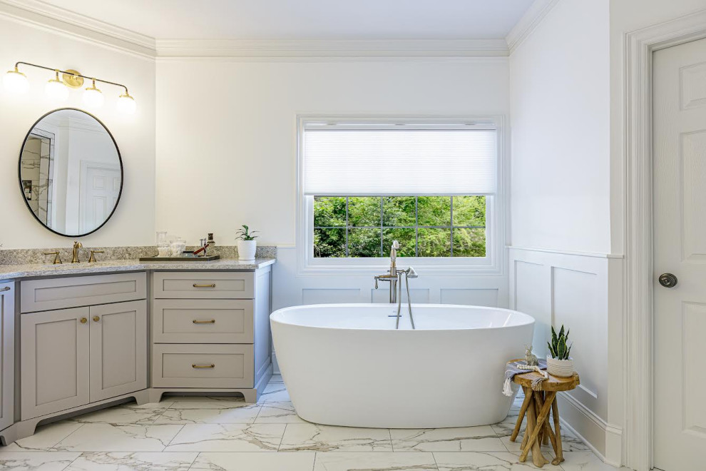 Modern Farmhouse Bath