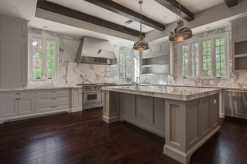 Example of a transitional kitchen design in Houston