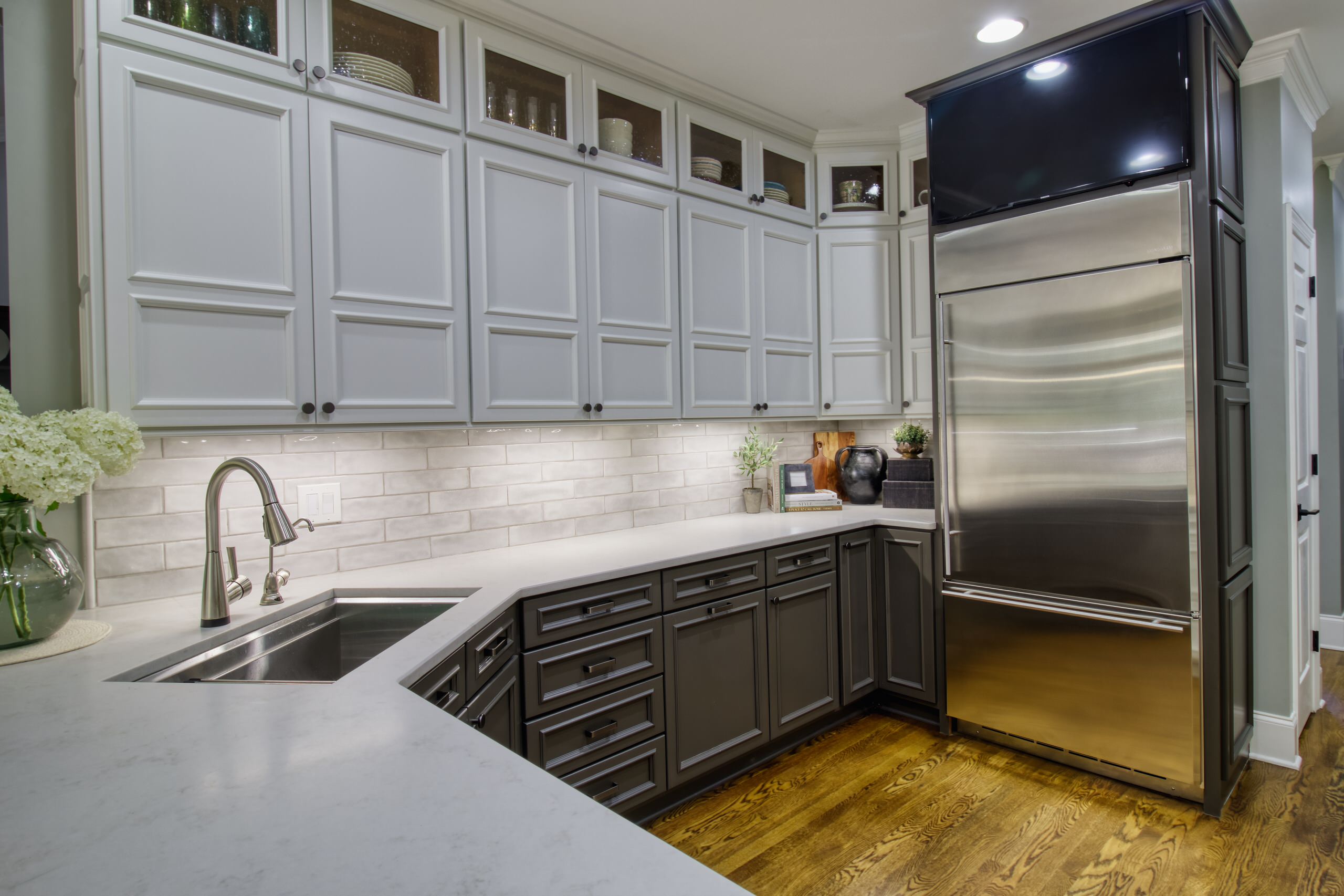 Bellevue Kitchen, Scullery, multi bath and LR refresh
