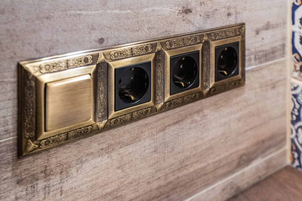 Первая остановка "Полярная станция"