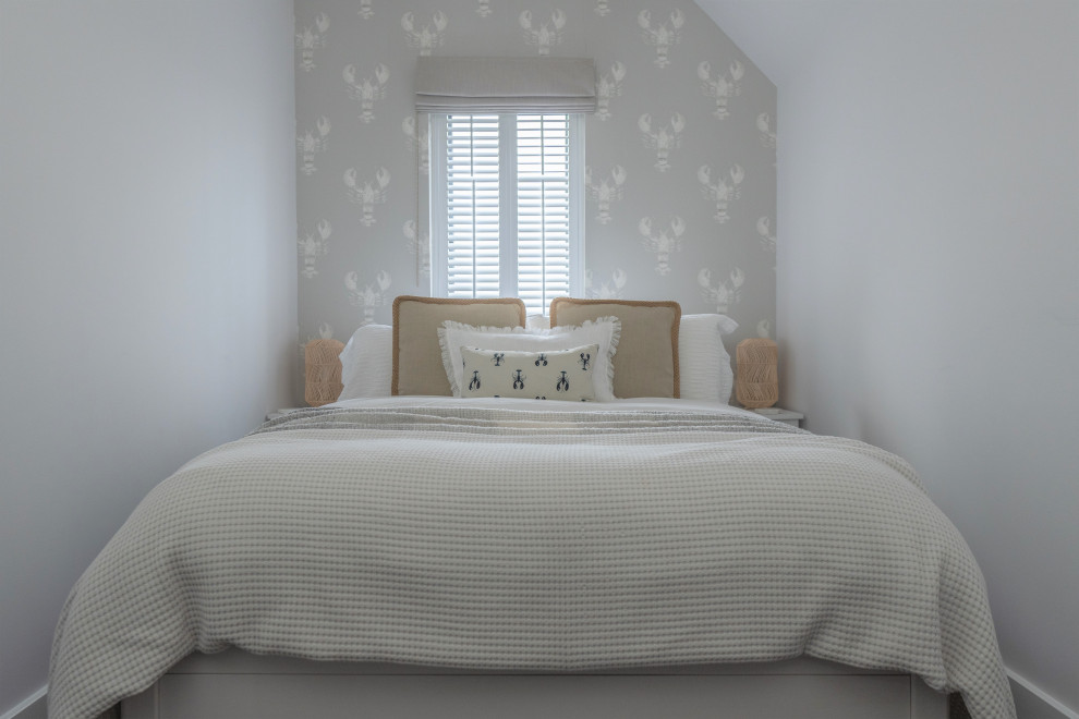 Design ideas for a small coastal guest bedroom in Kent.