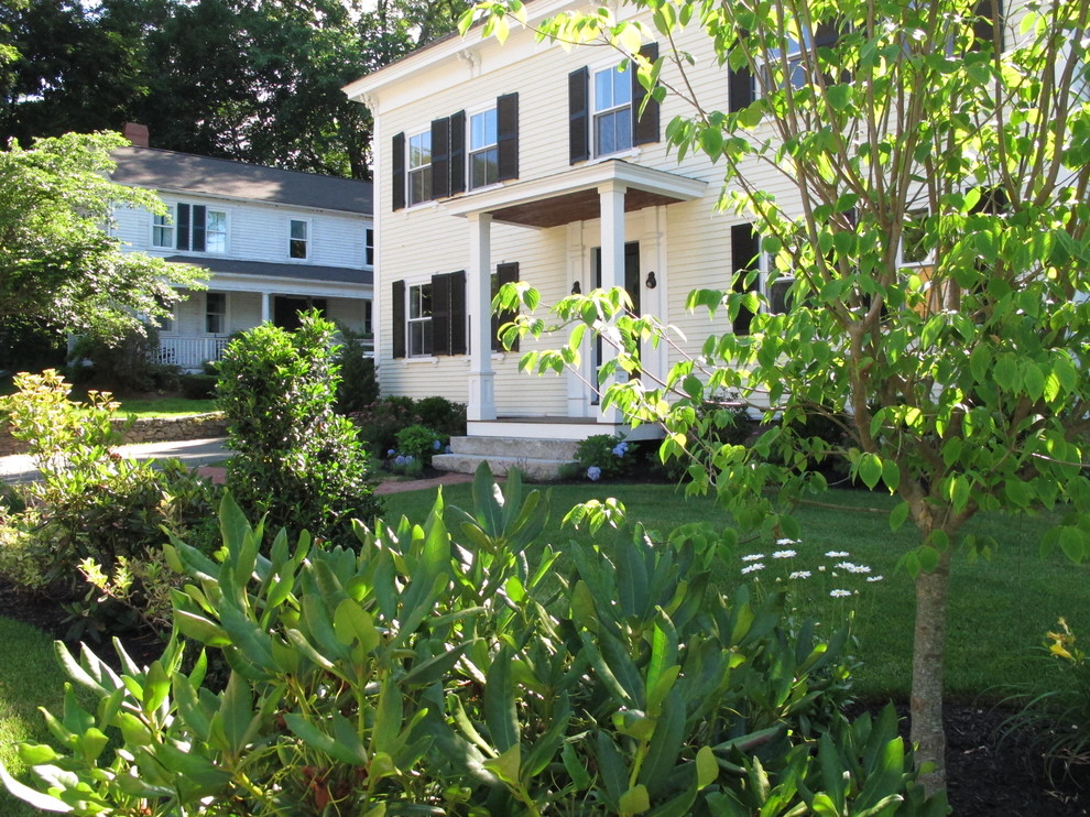 Natural Privacy Screen Traditional Landscape Boston By Nilsen Landscape Design Llc