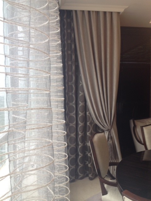 Текстильное оформления интерьера в Московской квартире.