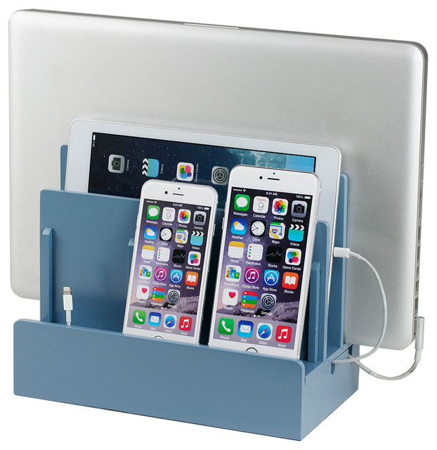 Dick brown rockwood maine Charging station with power strip
