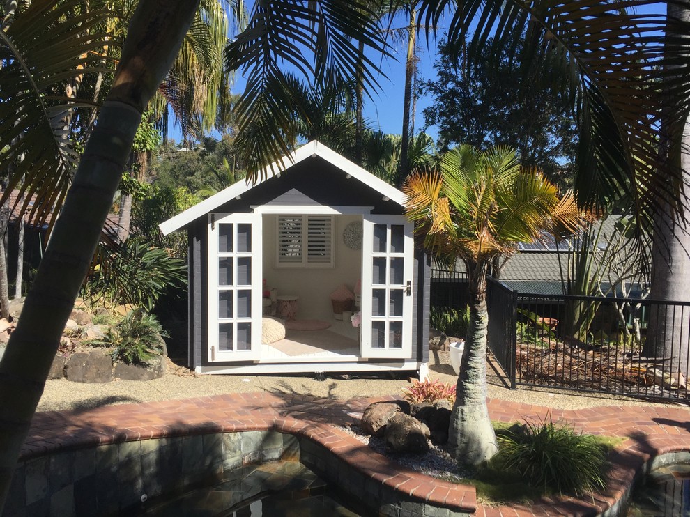 Inspiration for a tropical shed and granny flat in Auckland.