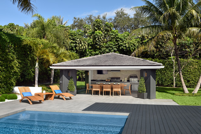 Cco Plum contemporary-pool