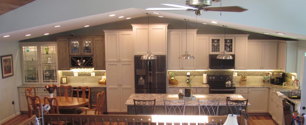 Kitchen - kitchen idea in Baltimore
