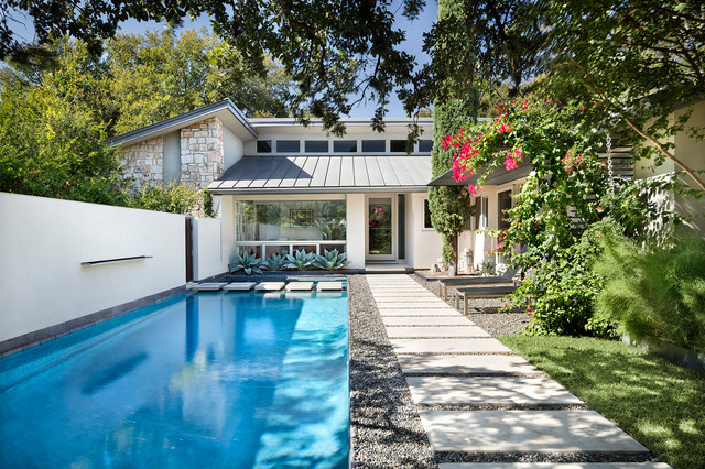 Casa Mir&oacute; Rivera contemporaneo-piscina