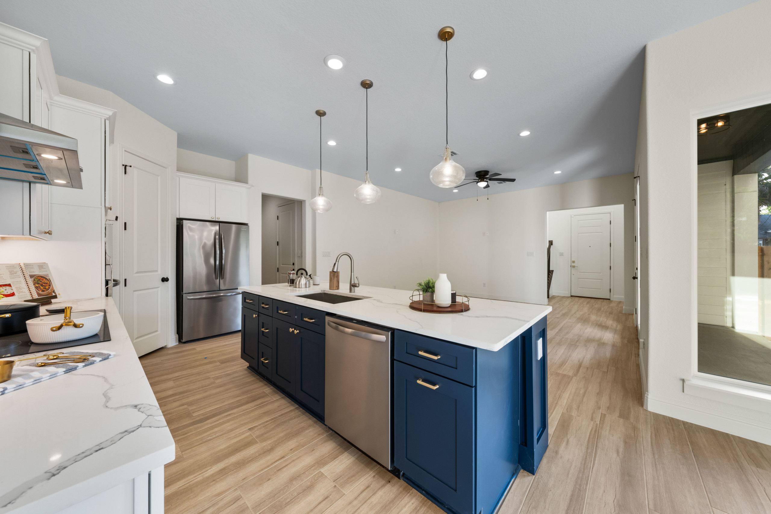 1310 S Mesquite