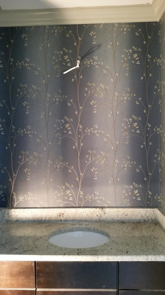 Wallpaper Install: Guenther Homes Model