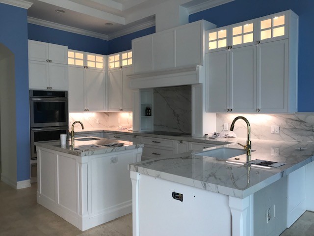 Inspiration for a transitional kitchen remodel in Miami