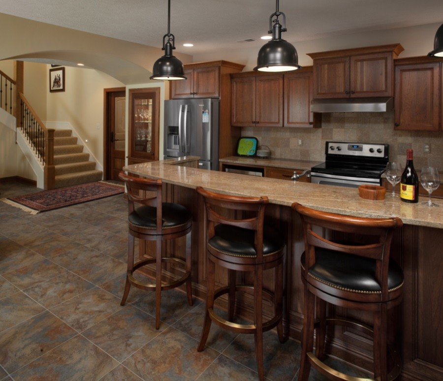Kitchen - transitional kitchen idea