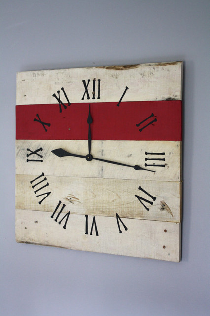Large Pallet Wood Wall Clock (26" x 26")