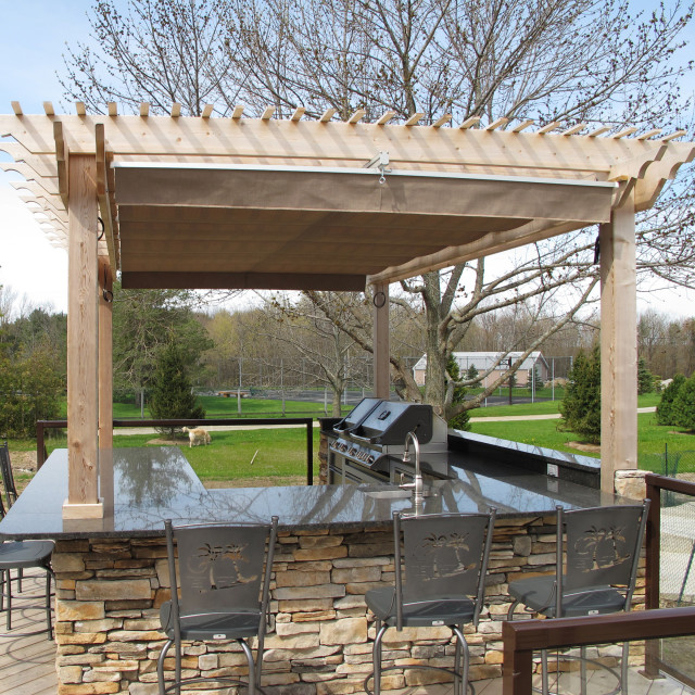 ShadeFX Retractable Canopy Moderne Terrasse et Patio Toronto