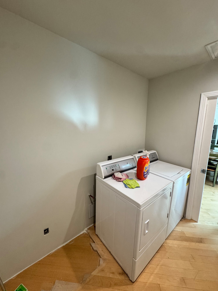 Laundry Room BEFORE
