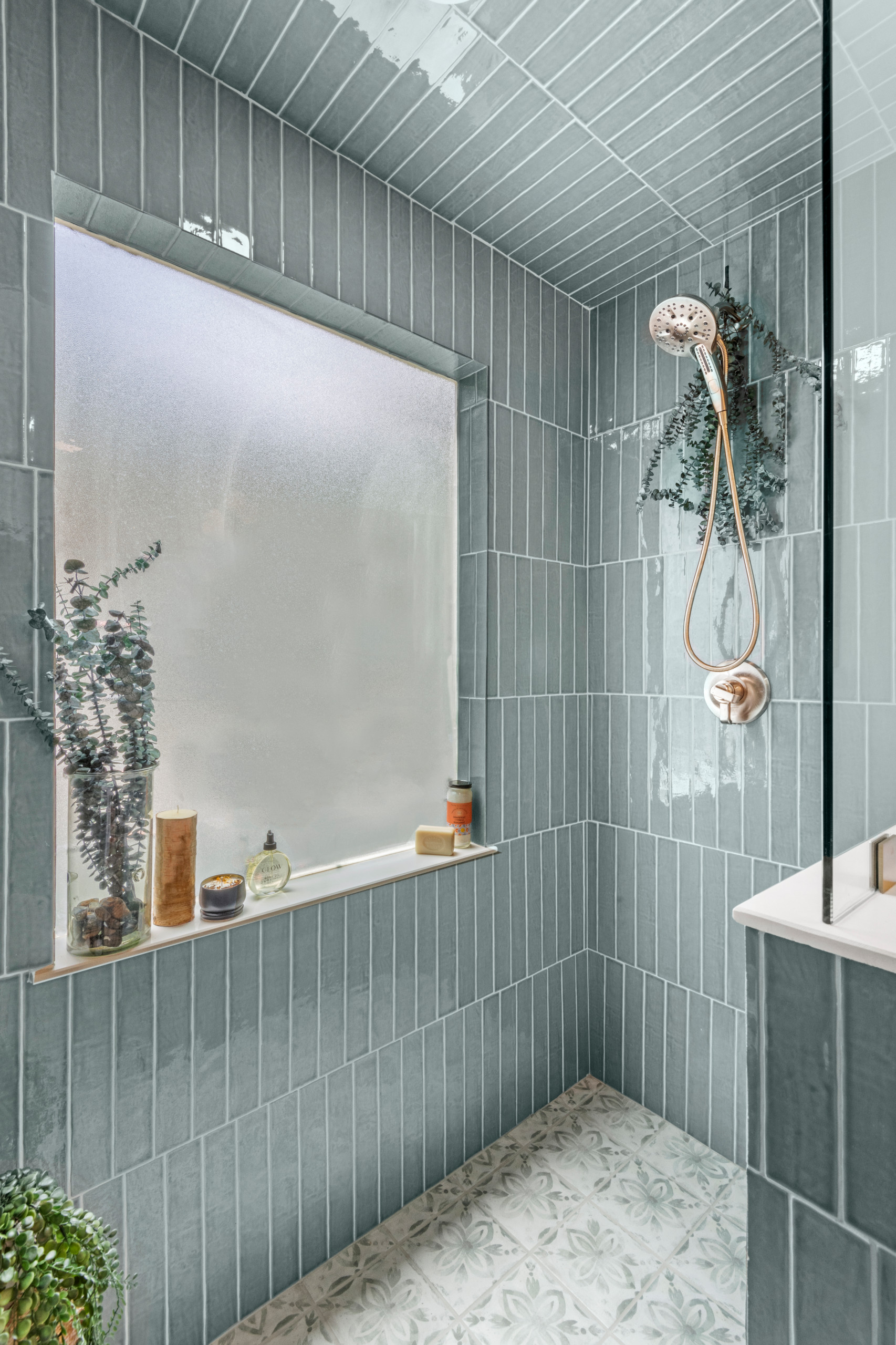 Craftsman Bathroom