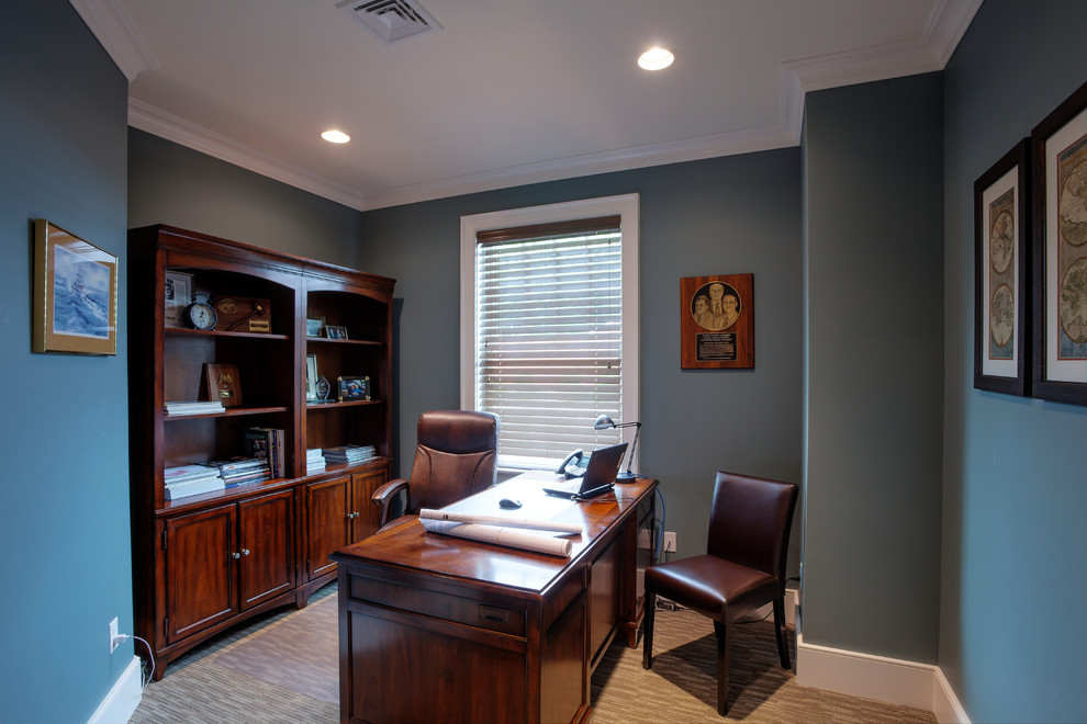 Home design - transitional home design idea in Boston