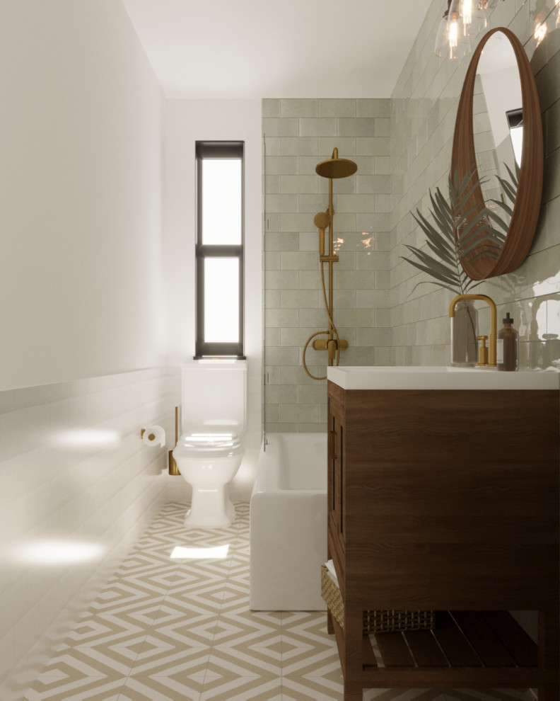 Kleines Badezimmer mit Duschbadewanne, orangen Fliesen und Einzelwaschbecken in New York
