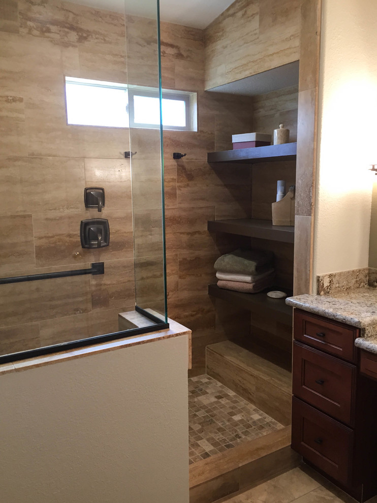 Example of a transitional bathroom design in Phoenix