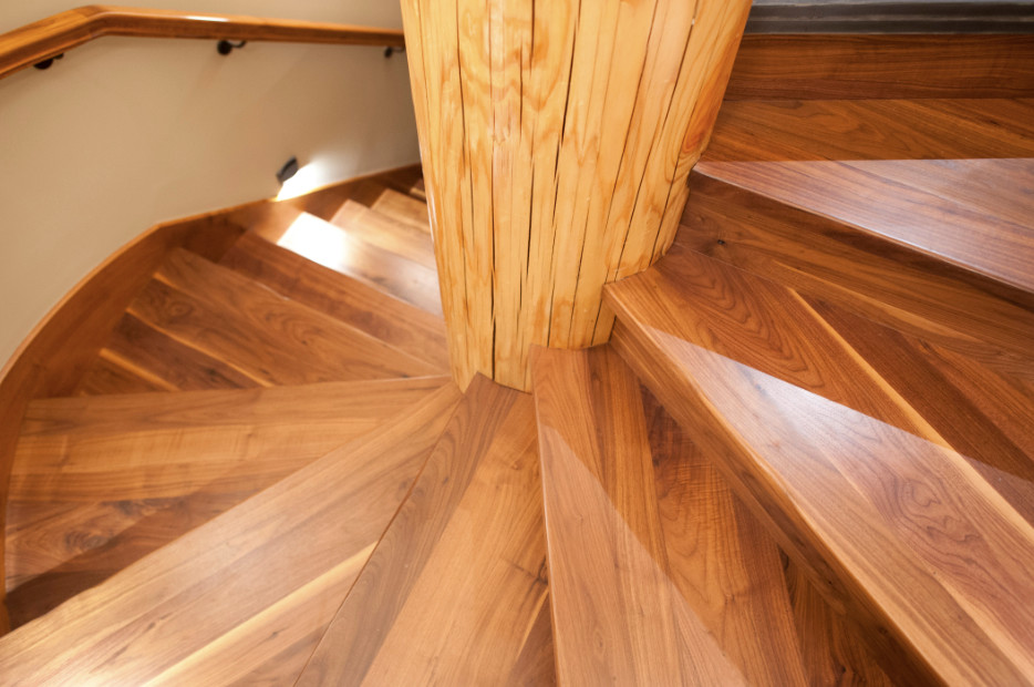 Inspiration for a rustic home design remodel in Minneapolis