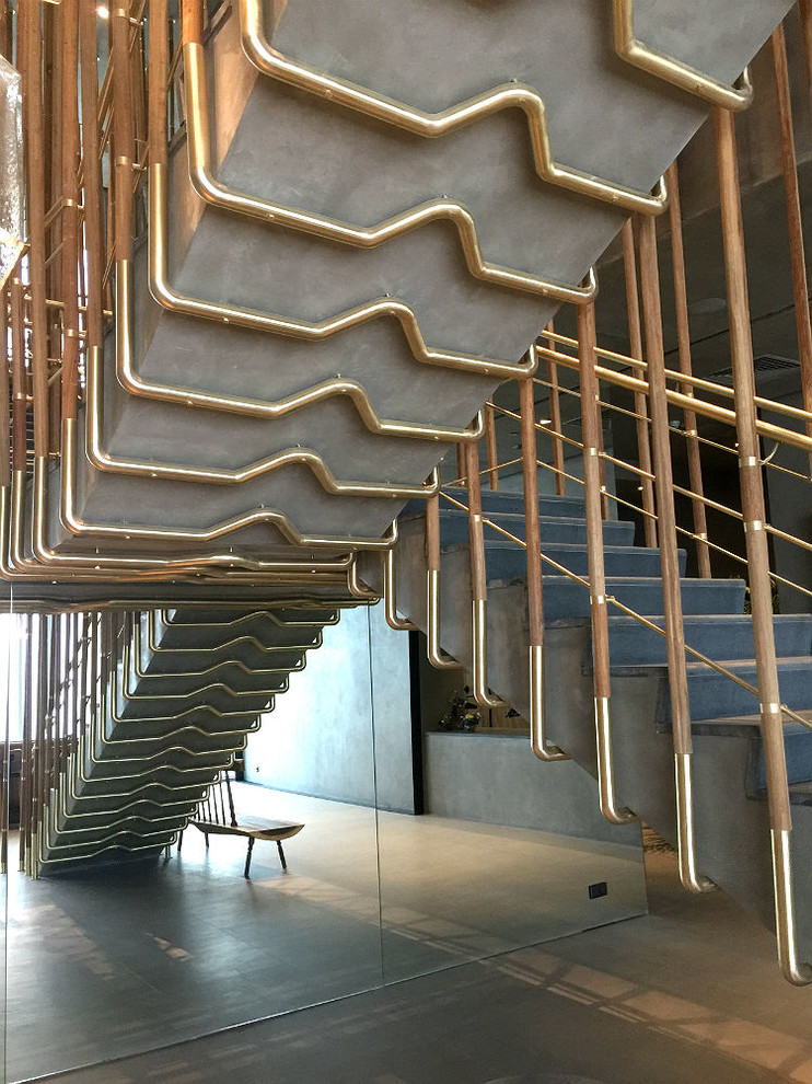 Лестничное ограждение в ресторане RUSKI (354 Exclusive Height)