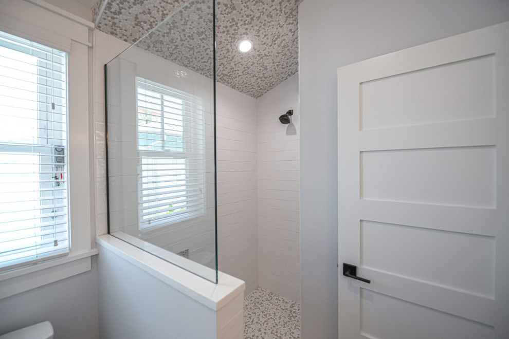 This is an example of a beach style bathroom in Tampa.