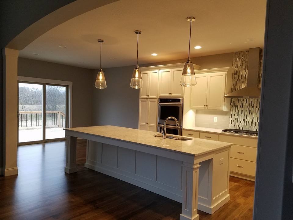 Inspiration for a transitional kitchen remodel in Chicago