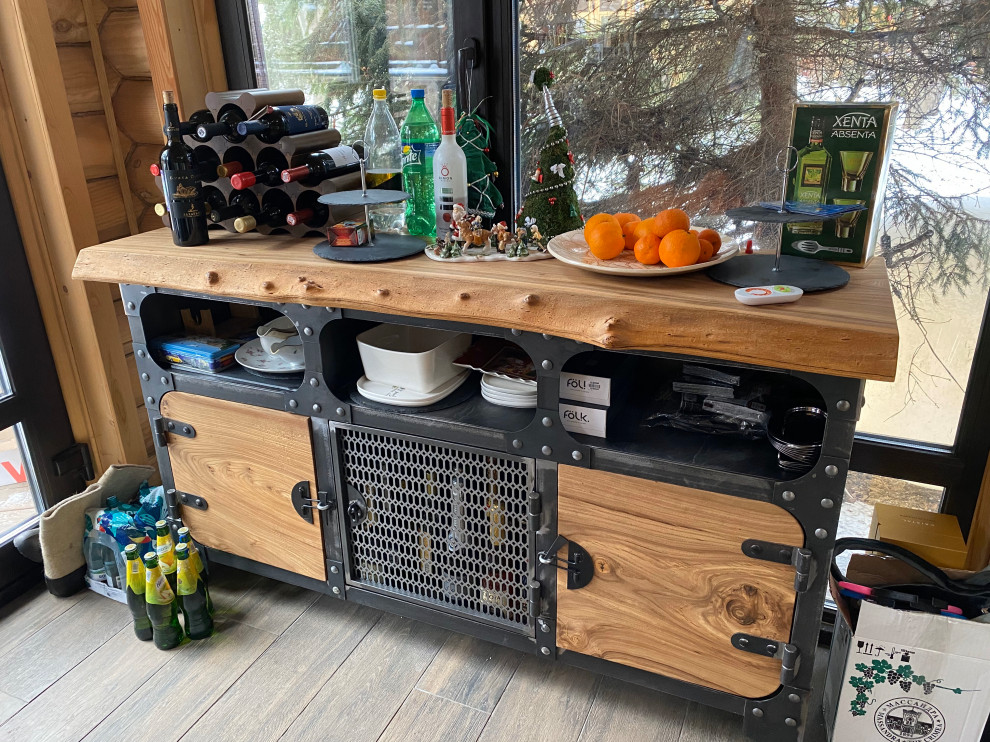 Бар из металла