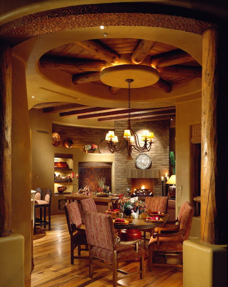 Inspiration for a traditional dining room in Phoenix.