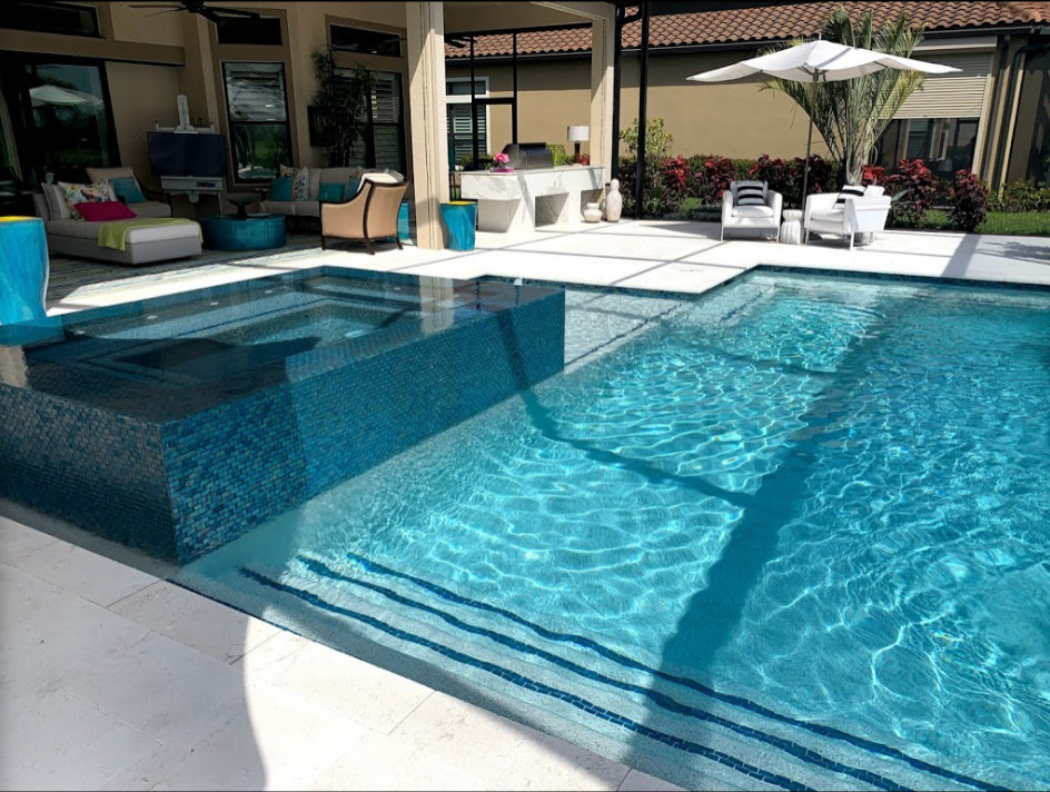 Idee per una piscina minimal