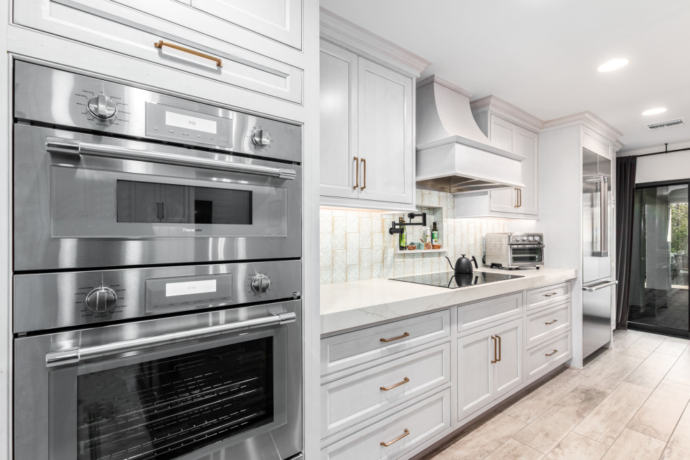 Mountain style kitchen photo in Phoenix